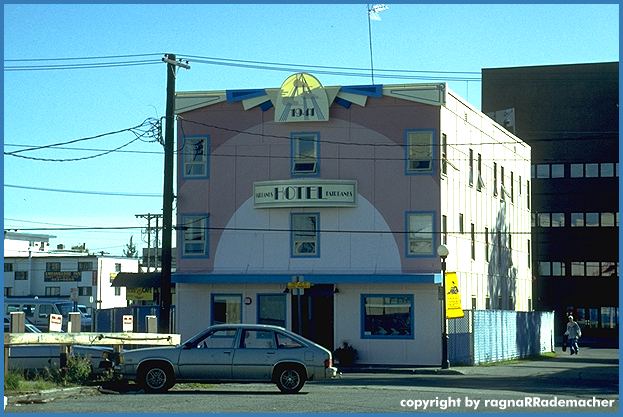 Alaska Bild: Art Deco Hotel in Fairbanks