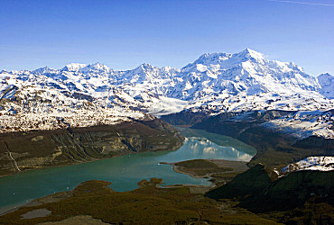 Mount St. Elias Film copyright by Kinowelt Film