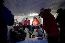 Mount St. Elias Film (c) Copyright TOBIS Film