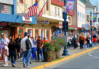 Downtown Juneau (c) Kyle Rush